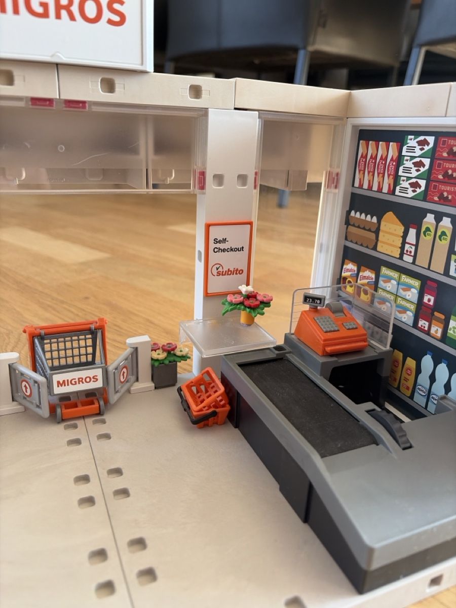 Playmobil Spielzeuge: Playmobil Migros – Gebraucht aus Altdorf UR von mede11 2