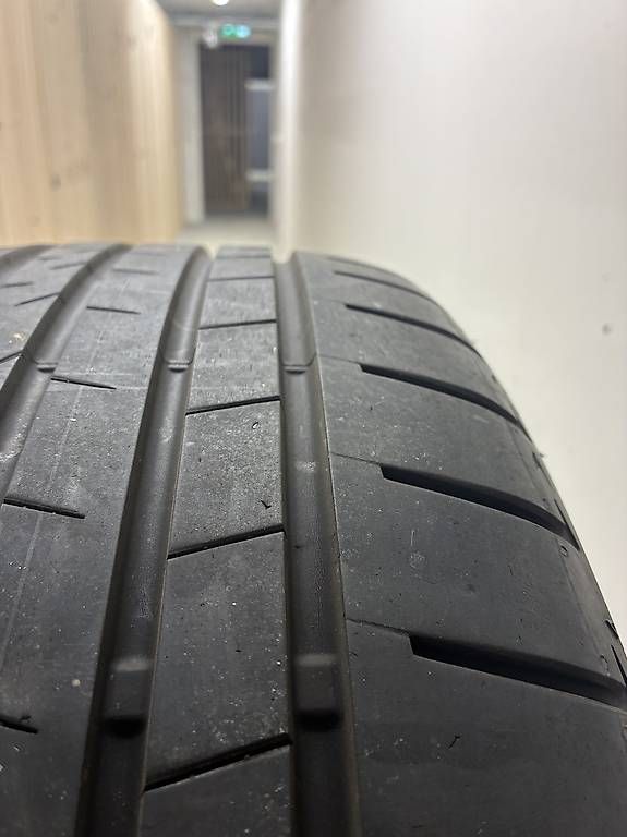Altro in Scrittura & Disegno: Sommerreifen Bridgestone 235 45 20 – Usato da Neuenhof venduto da Gt5.Performance_ 2
