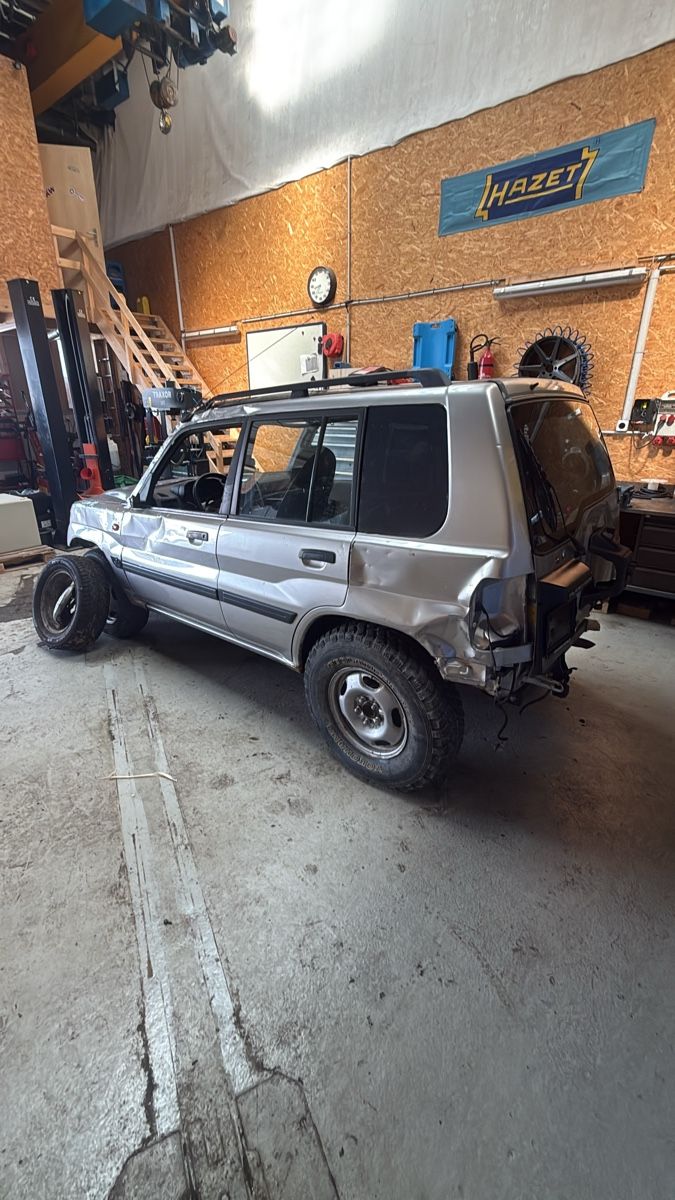 Automobili: Mitsubishi Pajero  – Usato da Eichberg venduto da Weder236 3