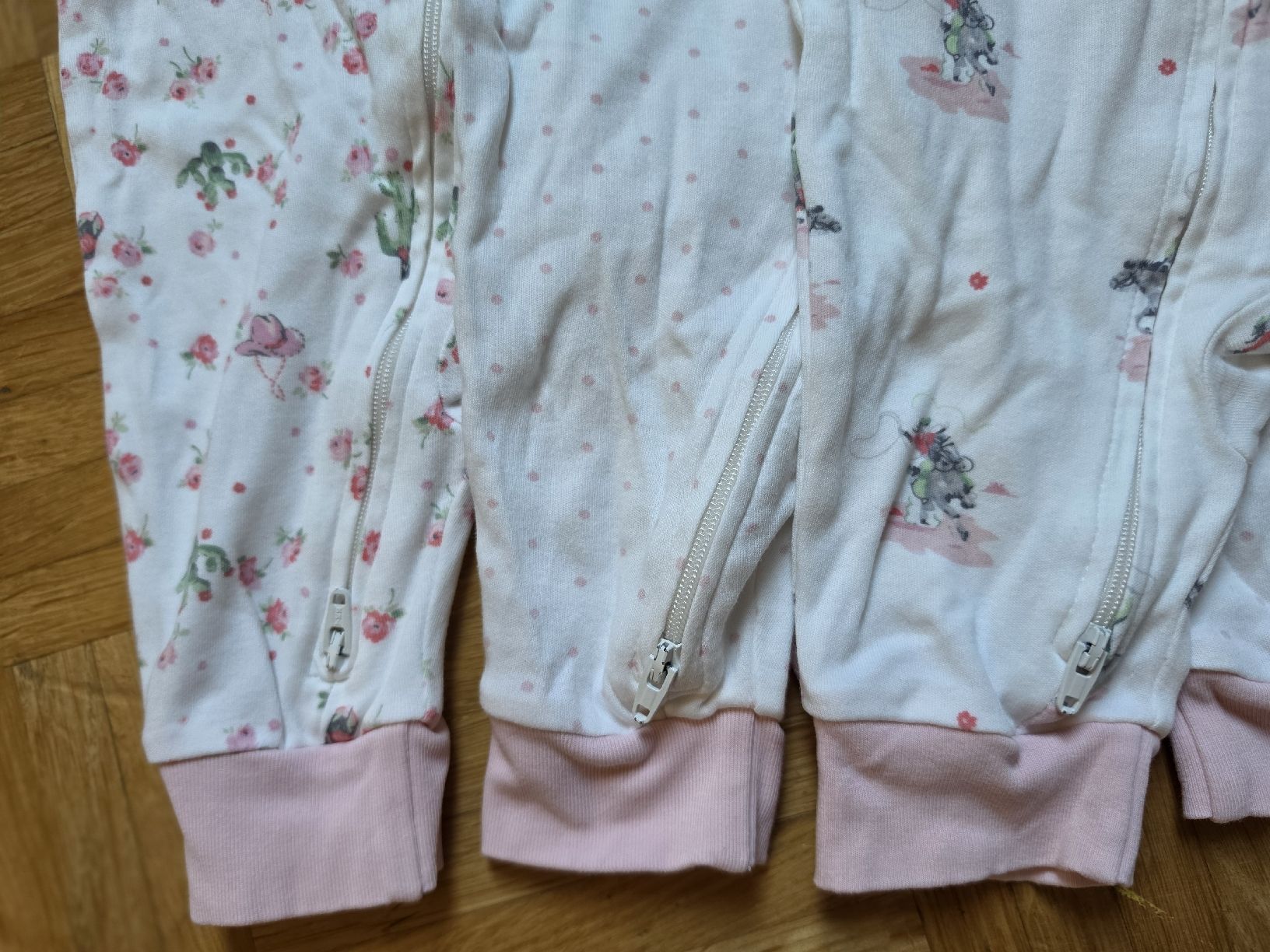 Kleiderpakete & -sets: Cath Kids Mächen Strampler set Gr.62 – Gebraucht aus Wetzikon ZH von chr_fb2m 1