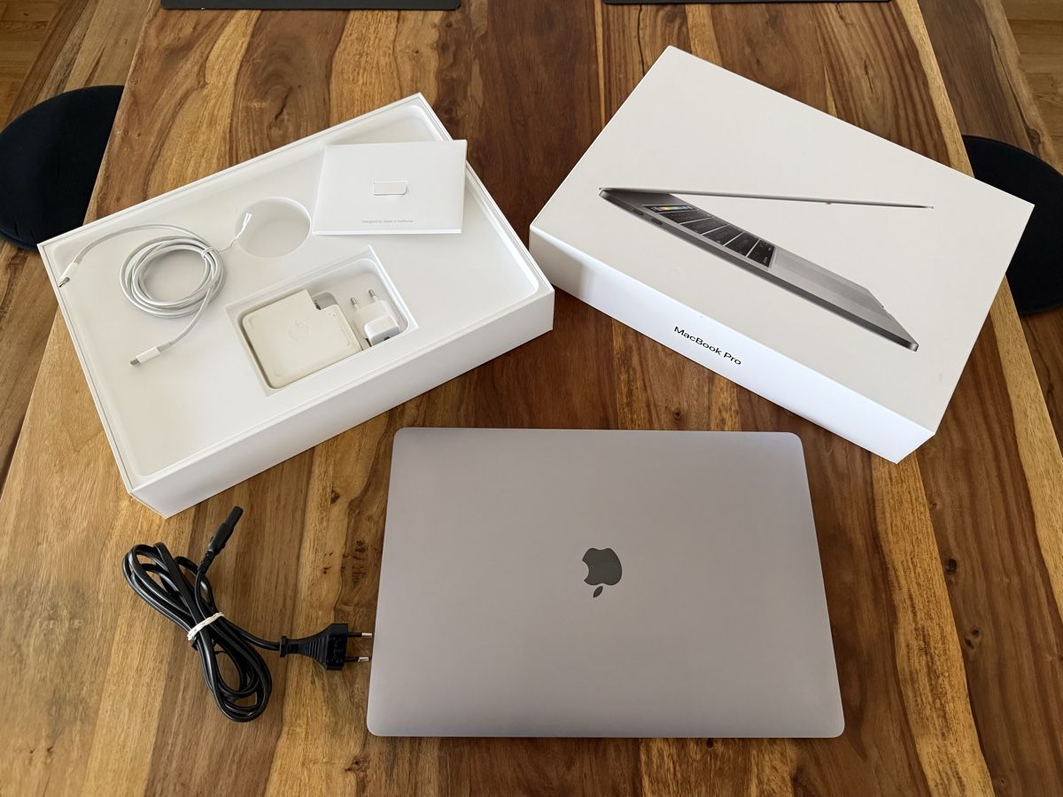 Apple Notebook: Apple Macbook Pro 15.4 2017 16 Gb 512 SSD Intel I7 – Usato da Schliern b. Köniz venduto da 505SR2.0