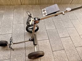 GolfQuant 1e Titan-Elektrotrolley  Wie neu + VIP-Service!
