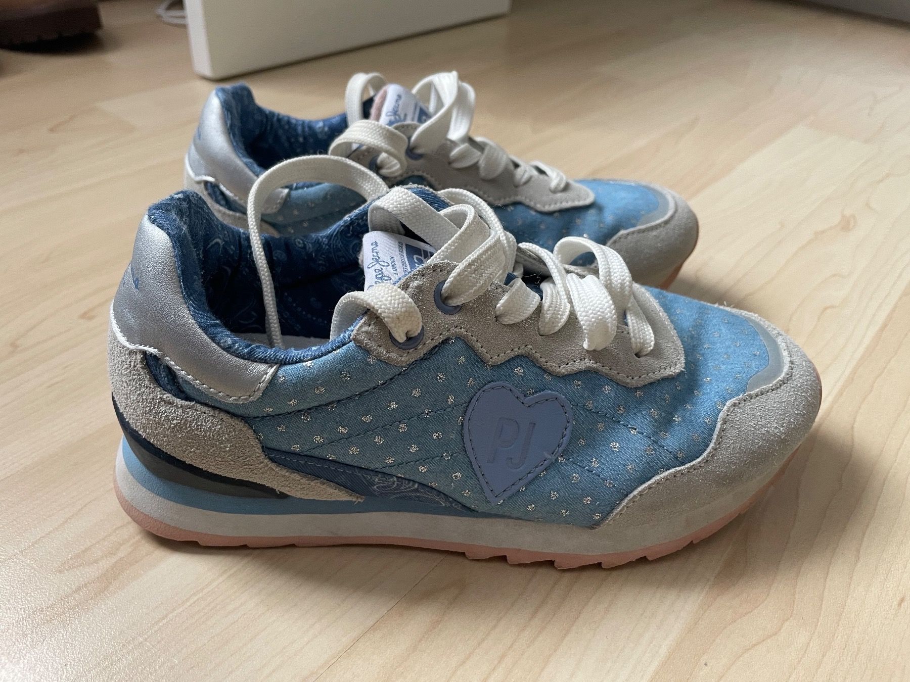 Pepe Jeans Scarpe per ragazze: Schuhe Sneaker Pepe – Usato da Wil Sg venduto da mil_r9gx 1