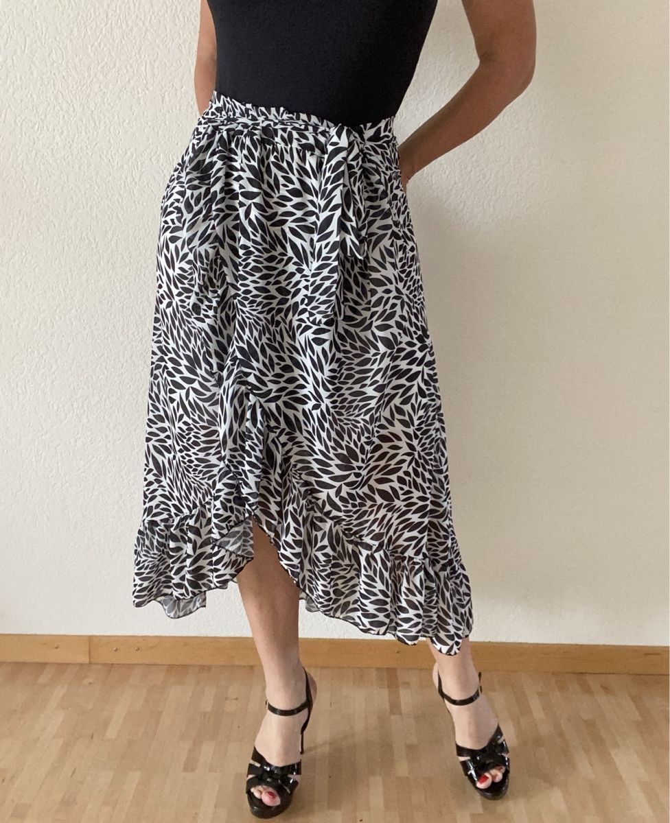 Röcke: New Collection Rock, Grösse S-M – Gebraucht aus Neftenbach von ElenaLo
