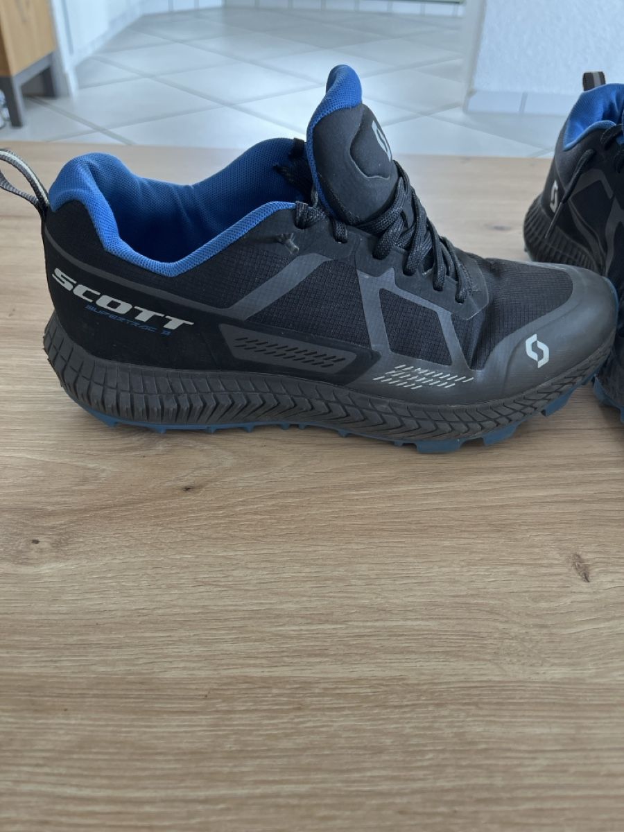 Scarpe da uomo: Chaussures Scott  – Usato da Boudry venduto da MikkoE 3