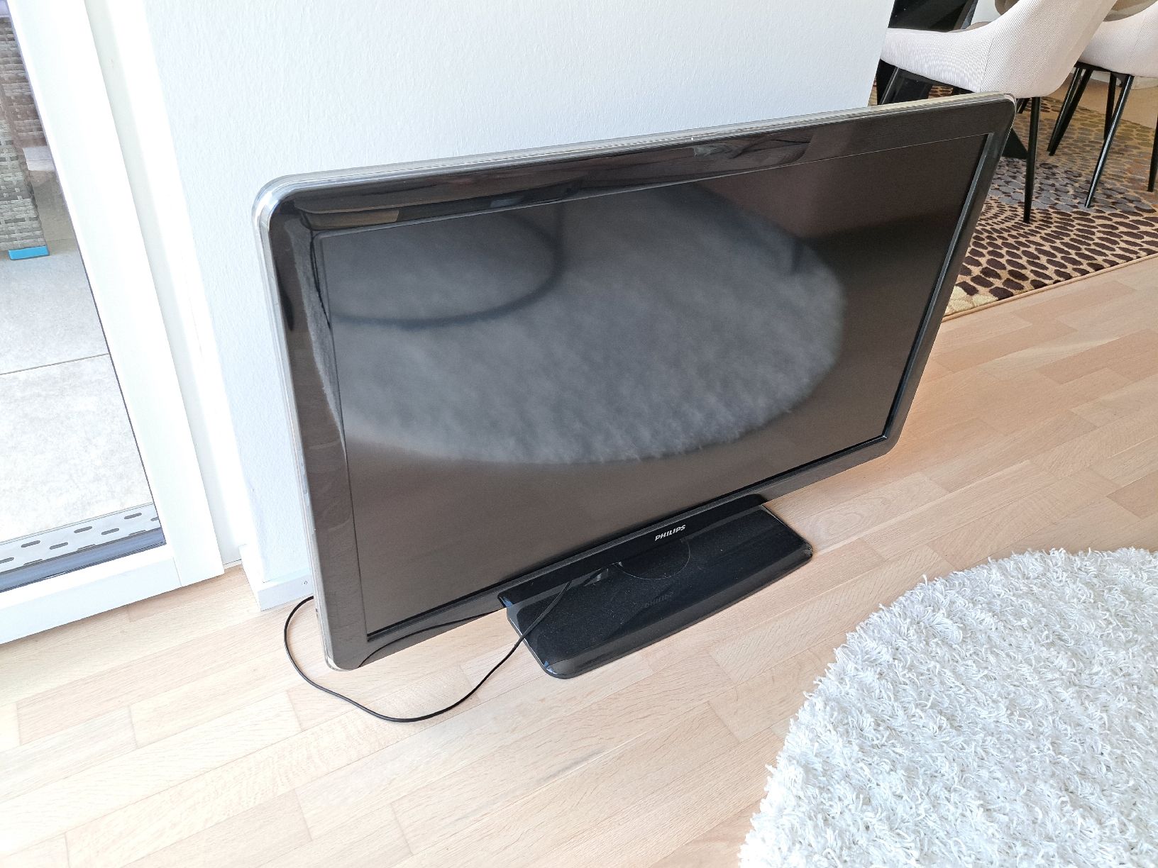 Philips Fernseher: Philips Fernseher – Gebraucht aus Laufen von Letsdrum 1