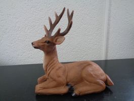 Liegender Hirsch (20 cm)