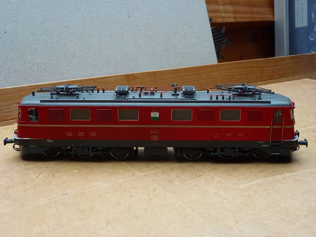 Lemaco Modellini di ferrovie: Lemaco 007 H0 SBB Ae 6/6 11422 Vaud – Usato da Birmensdorf ZH venduto da 8903ErichTittel