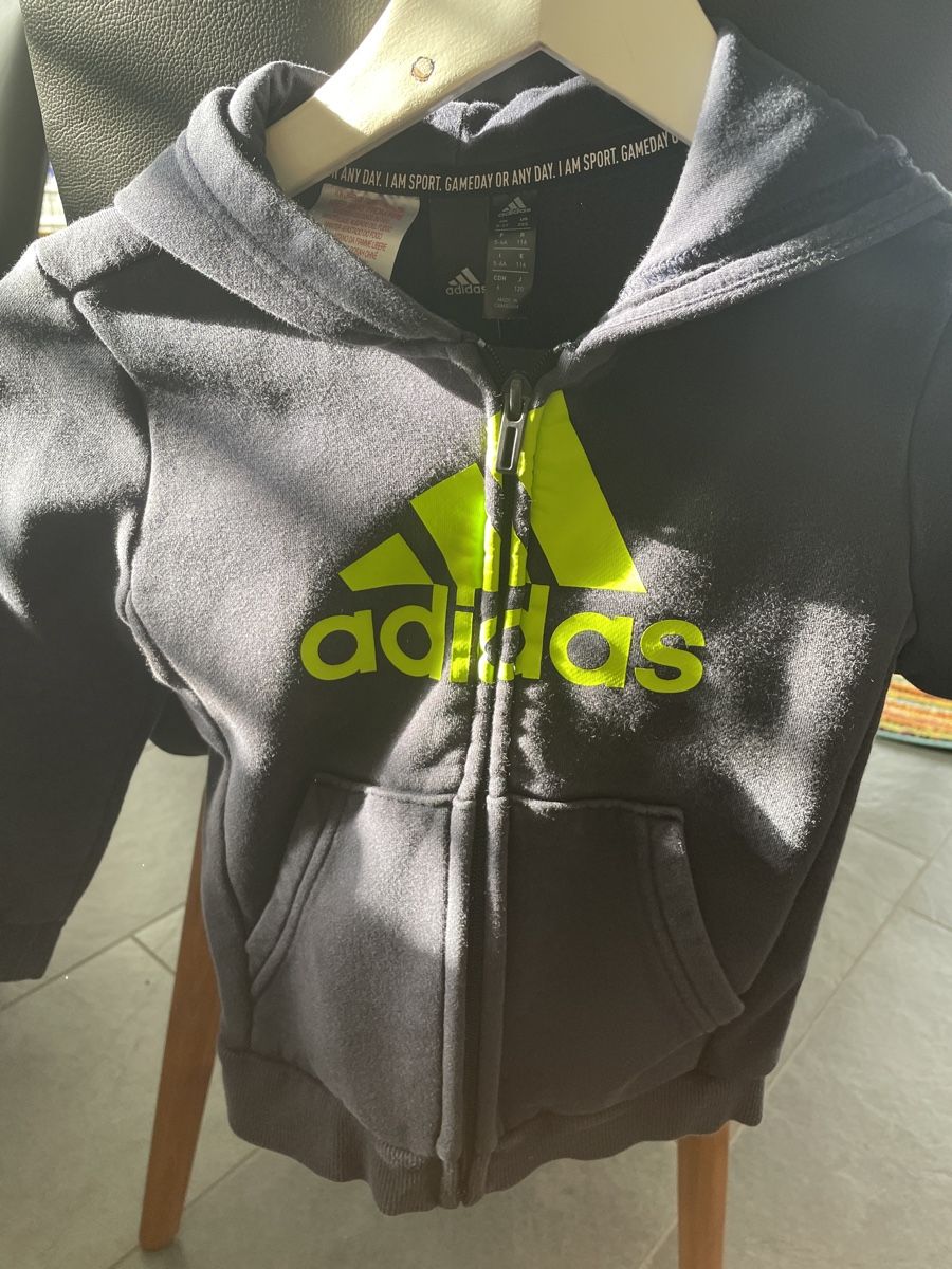 Adidas Lotti & Set di vestiti: Adidas Training set – Usato da Spreitenbach venduto da bea_wrh6 2