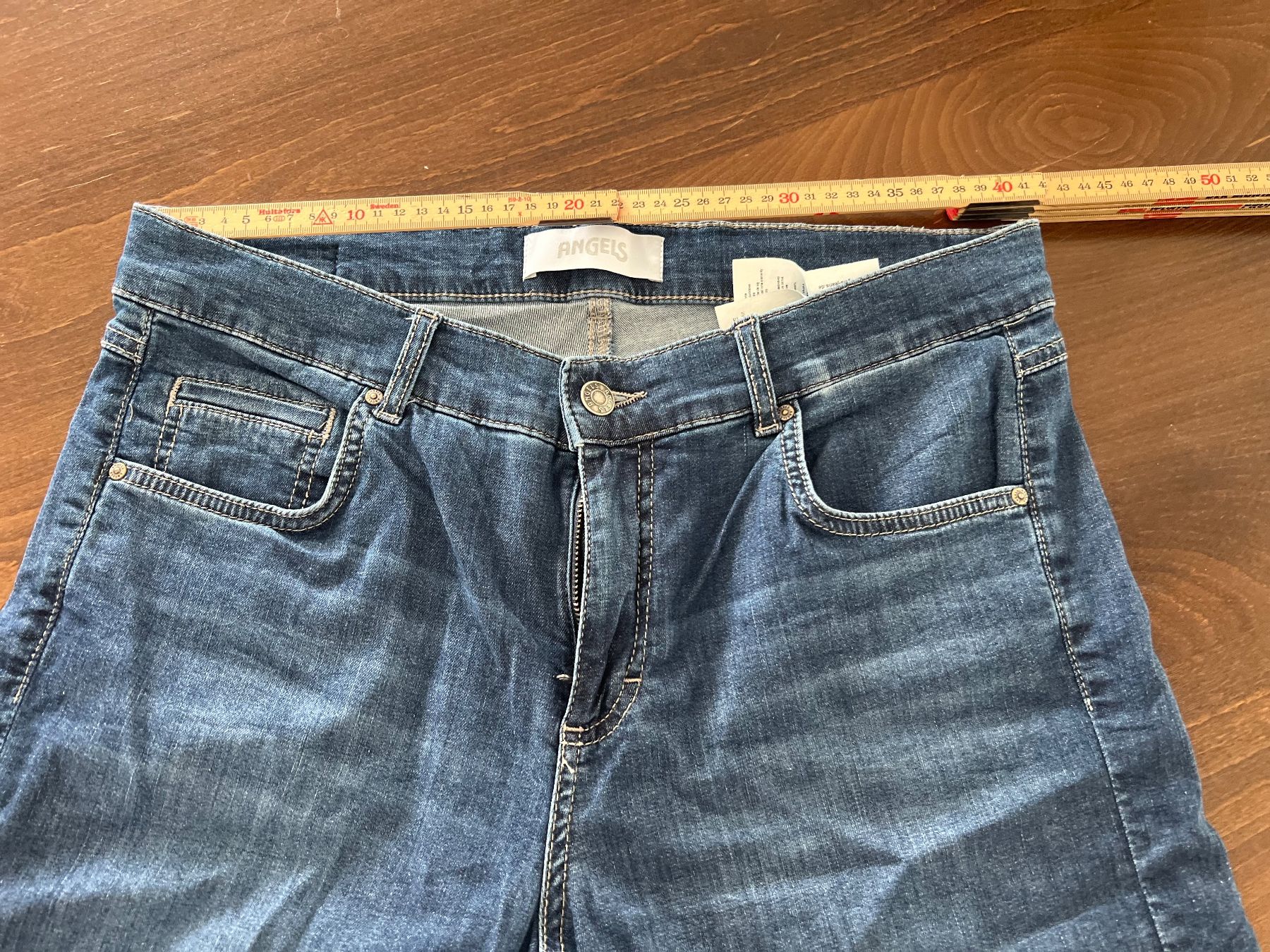 Angels Jeans: Damen Jeans Shorts Angels Gr. 42 – Usato da Ebmatingen venduto da Mistelu 3
