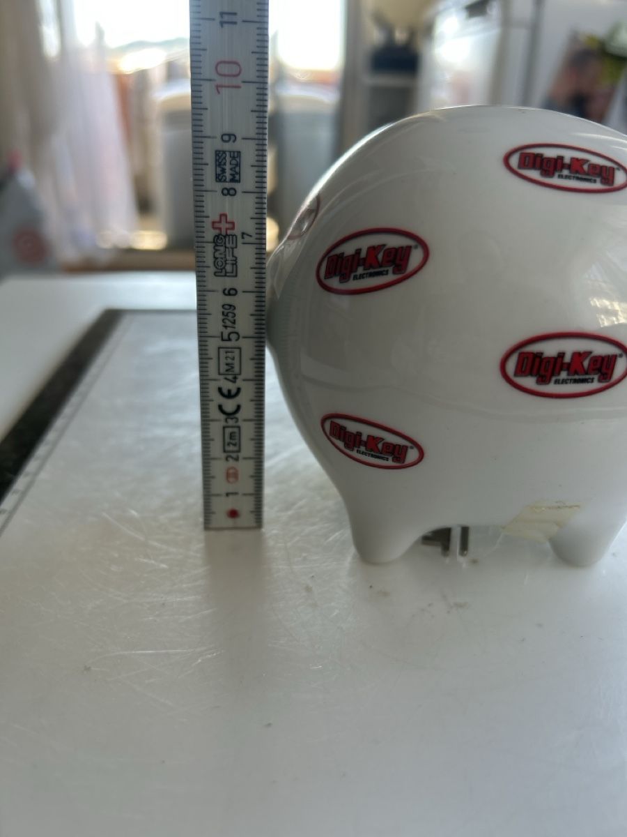 Tirelires: Sparschwein Digi-Key Electronics Keramik(I12) – D'occasion à Aarau par bro_9zsg 6