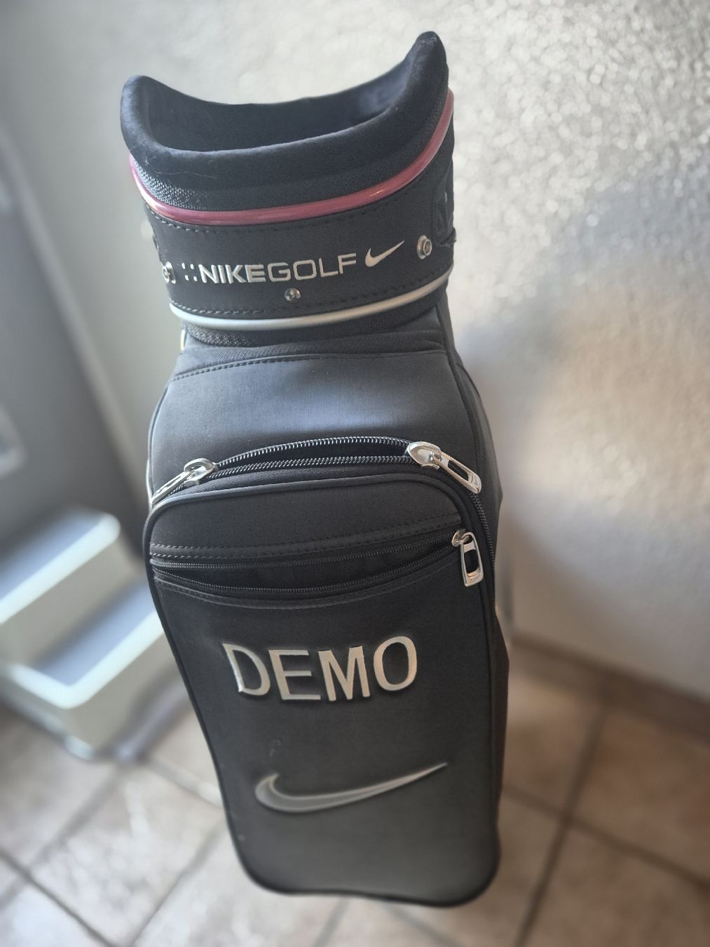 Nike Borse: Golfbag Nikegolfbag DEMO – Nuovo (secondo la descrizione) da Stettlen venduto da Waldwichtel 1