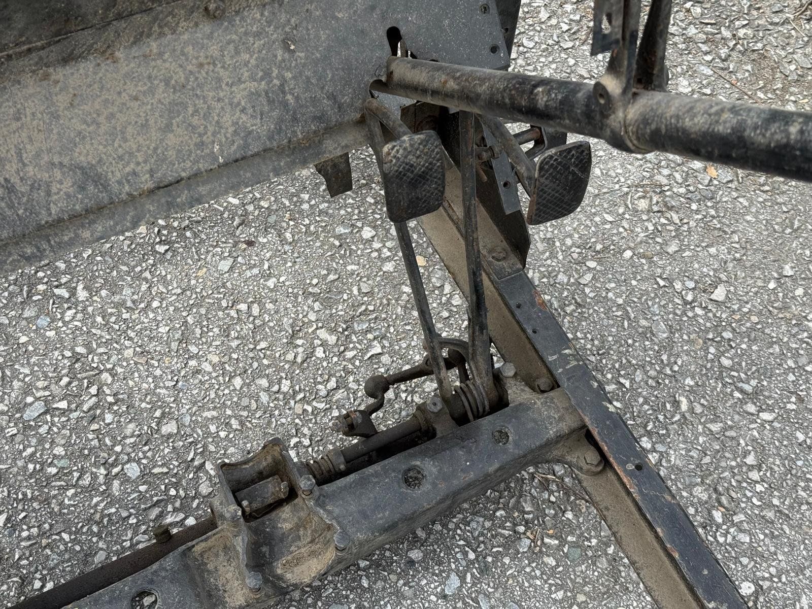 Renault Tutti pezzi di ricambio auto: Châssis Renault NN 1927 – Usato da Sierre venduto da OCNL 3