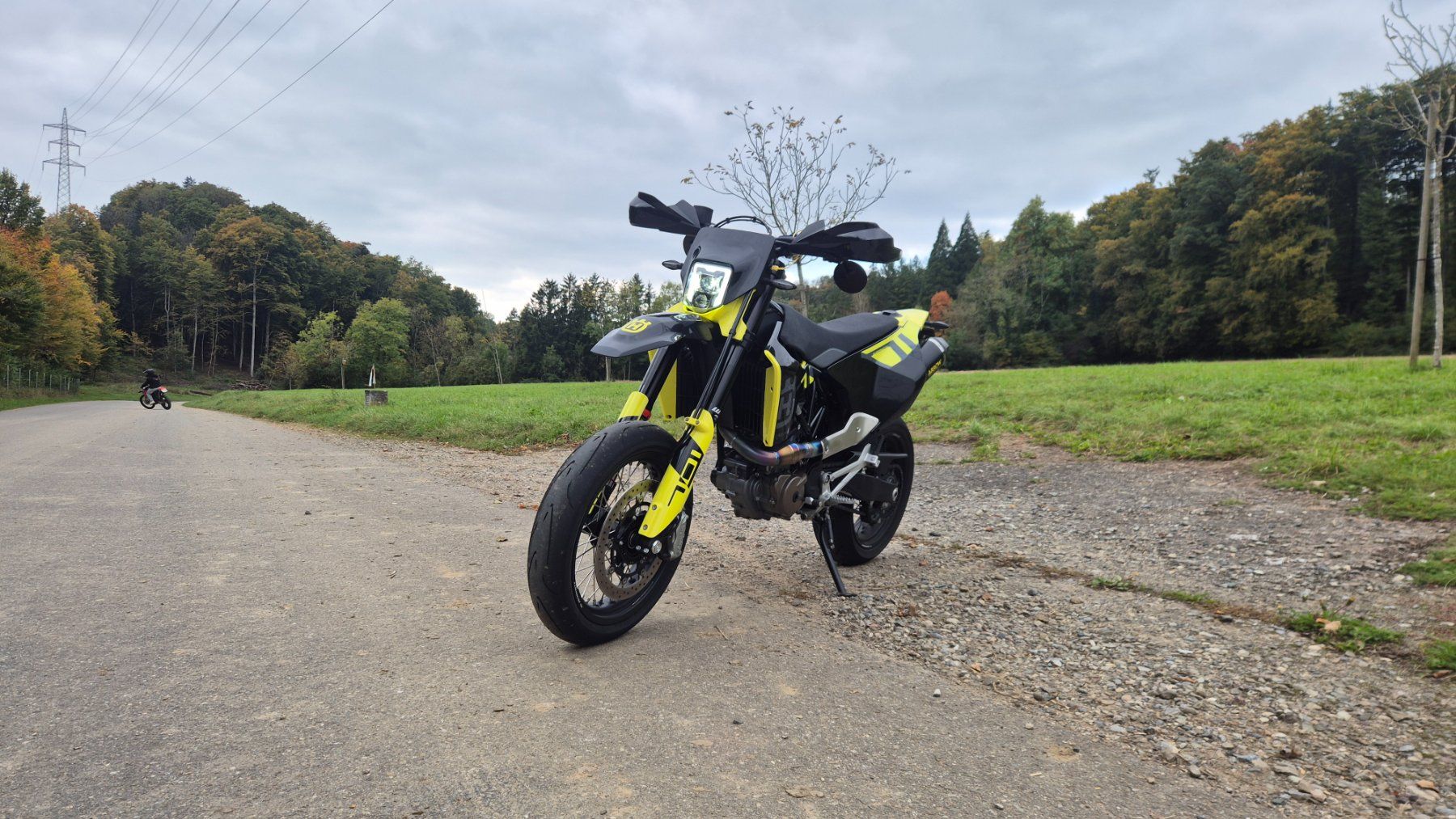 Husqvarna Strasse: Husqvarna 701 – Gebraucht aus Ehrendingen von Silberpfil24 2