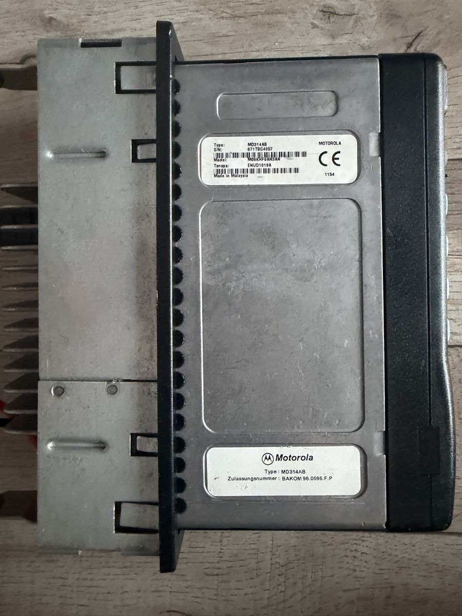 Motorola Radiocomunicazione: Funkgerät Motorola GM950 – Usato da Emmenbrücke venduto da Marktonline 3