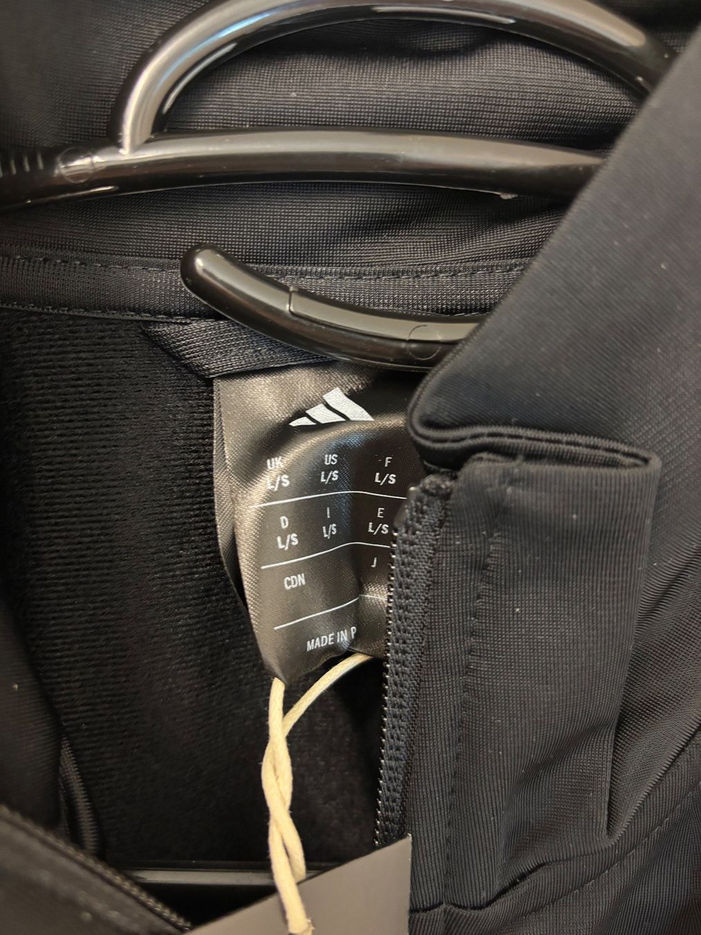 Adidas Jacken: Adidas Trainingsjacke – Neu und originalverpackt aus Zürich von mc_mike77 3