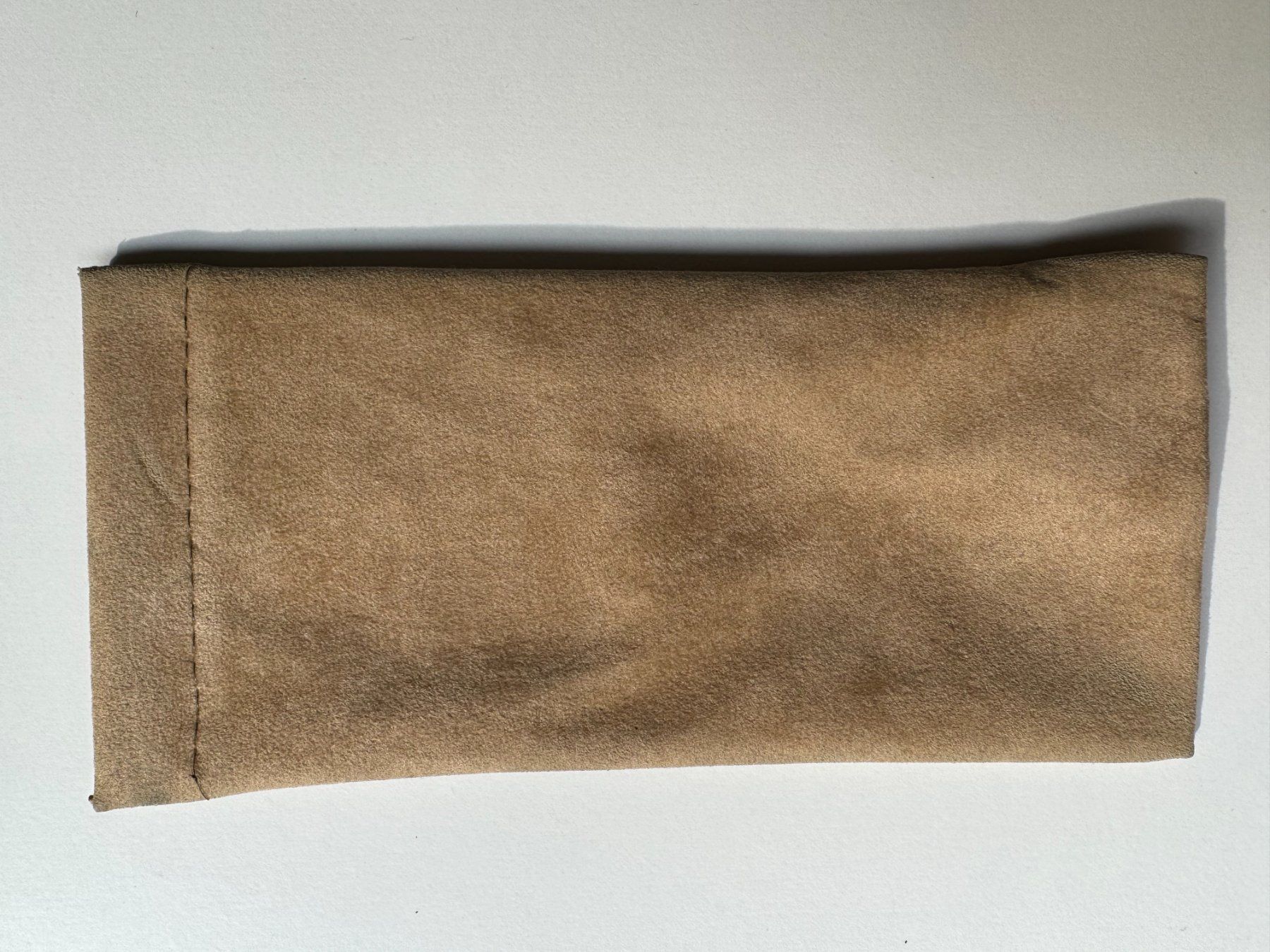 Sonstige Kleidung & Accessoires: Étui lunettes - faux daim beige – Gebraucht aus Genève von Reveur 2