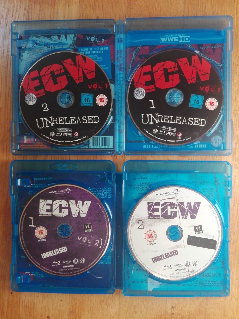 Tutti i DVDs: ECW Unreleased  (Vol.1 & 2)  >UK-Import <    2-Blu-ray Set – Usato da St.Galllen venduto da elkaphone 1