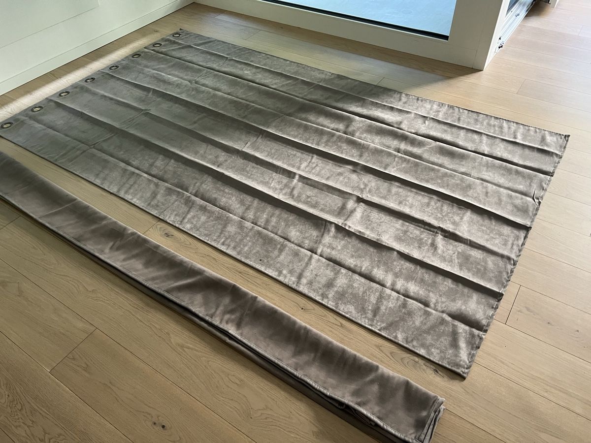 Tende: Curtains , rideaux - modern,  Sun Protection – Nuovo (secondo la descrizione) da Corsier GE venduto da Karol_save_planet 7