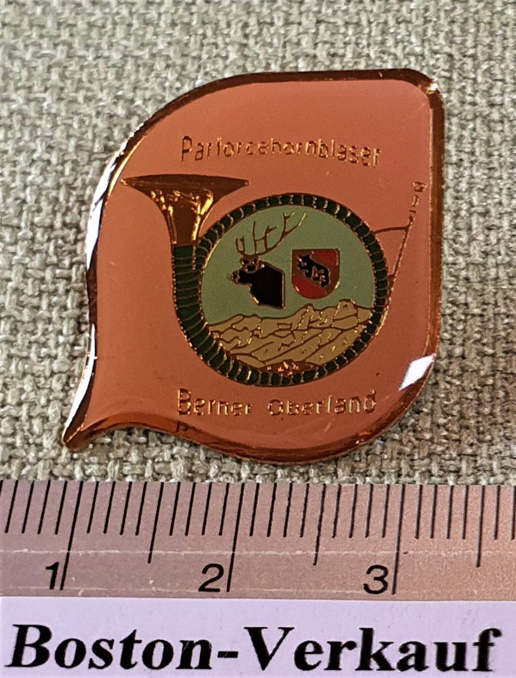 Placchette & Badge: D953 - Pin Parforcehornblaser Berner Ob. – Usato da Reinach BL venduto da Boston-Verkauf 2