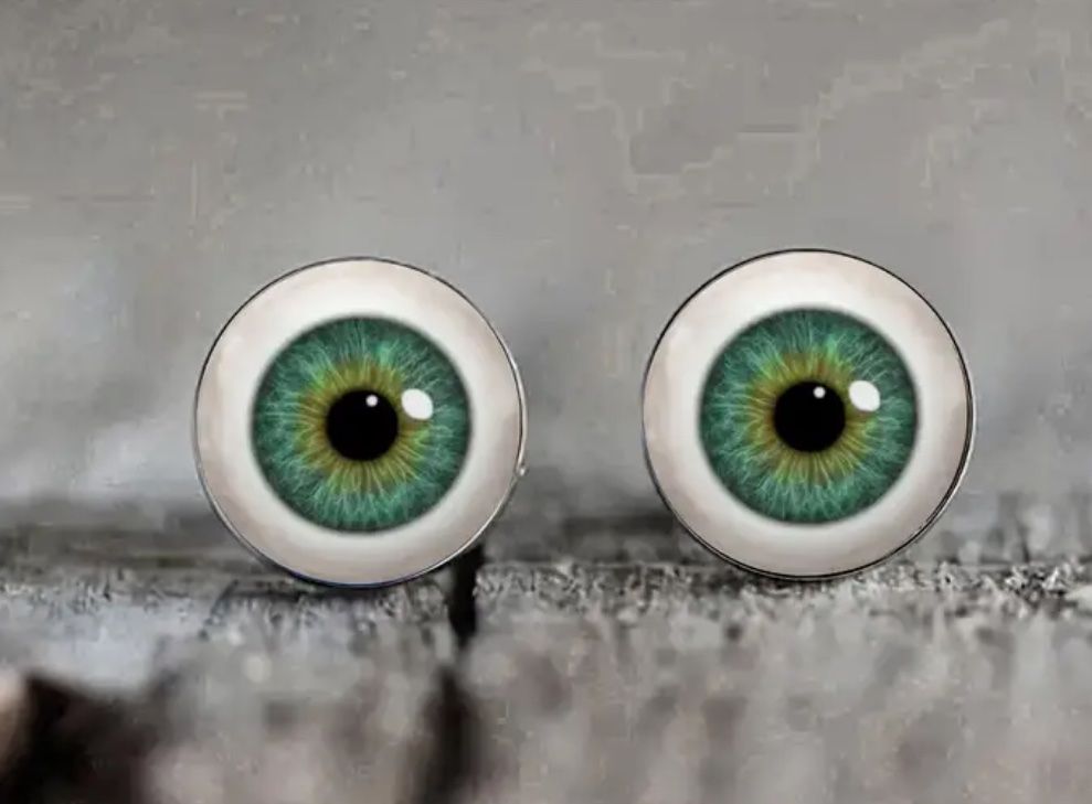 Orecchini pendenti & Orecchini a lobo: Coole grüne Augen Ohrstecker – Nuovo e nell'imballaggio originale da Gams venduto da Mariawicca