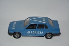 Alfa Romeo Giulietta 1.6 Polizia , POLISTIL SN18 , 1:25