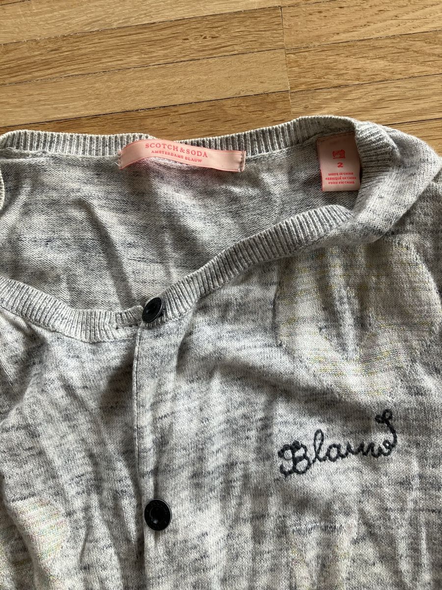 Maglioni & Felpe: scotch & soda Graue Strickjacke Grösse M – Usato da Winterthur venduto da Streisel 1