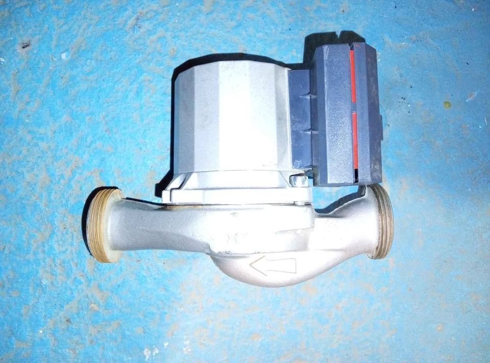 EMB Heizung: Pompe de circulation EMB – Gebraucht aus Bienne von Daniel_Schader 1