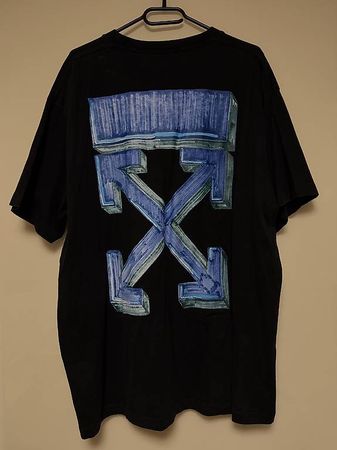 Off-White T-Shirt Oversized Grösse M