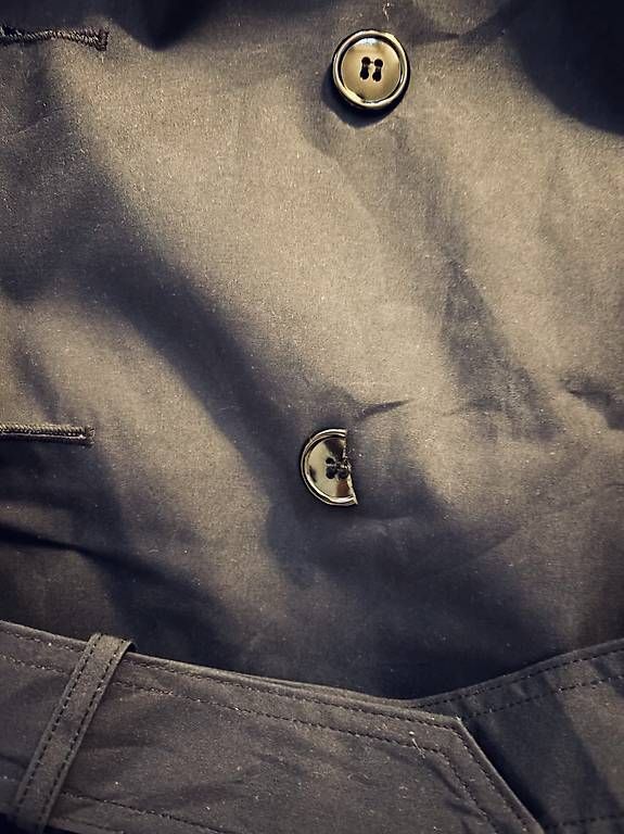 Mäntel: Navy blue military trench coat – Gebraucht aus Lausanne von FMDW 1