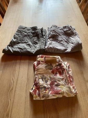 3 tolle Hosen Gr. 34 - 2x Trekking und 1x normal