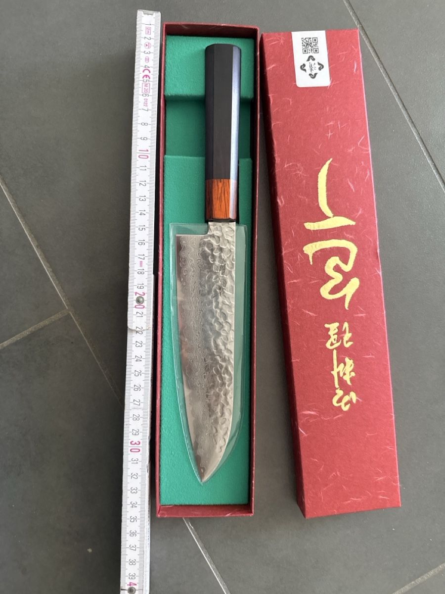 Coltelli da cucina: 100% Japan Küchenmesser Damaststahlneu – Nuovo (secondo la descrizione) da Rudolfstetten venduto da AudioFox