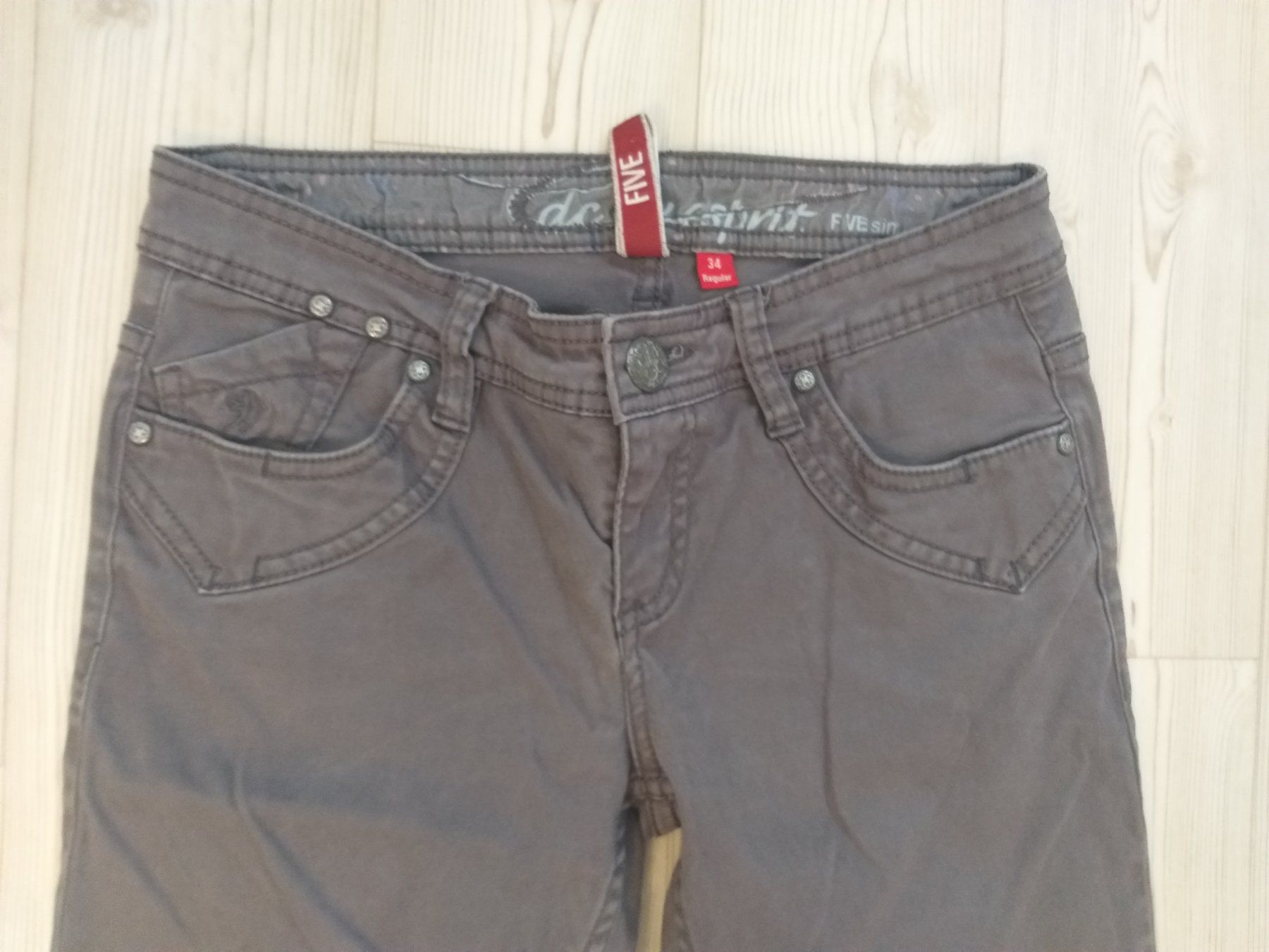 Esprit Pantaloni: ESPRIT  Pantalon/Hose    Taille / Grosse 34 CH..... – Usato da Cossonay-ville venduto da Super-Price-Quality 1