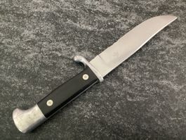 Uraltes Schweizer Jagdmesser "TAHARA“ mit Armbrust Logo