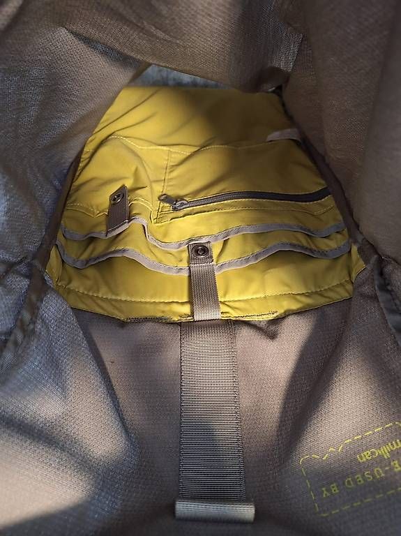 Zaini: Rucksack Freizeitrucksack Millican dunkelgrau neuwertig – Usato da Rüedisbach venduto da Thesammy 2