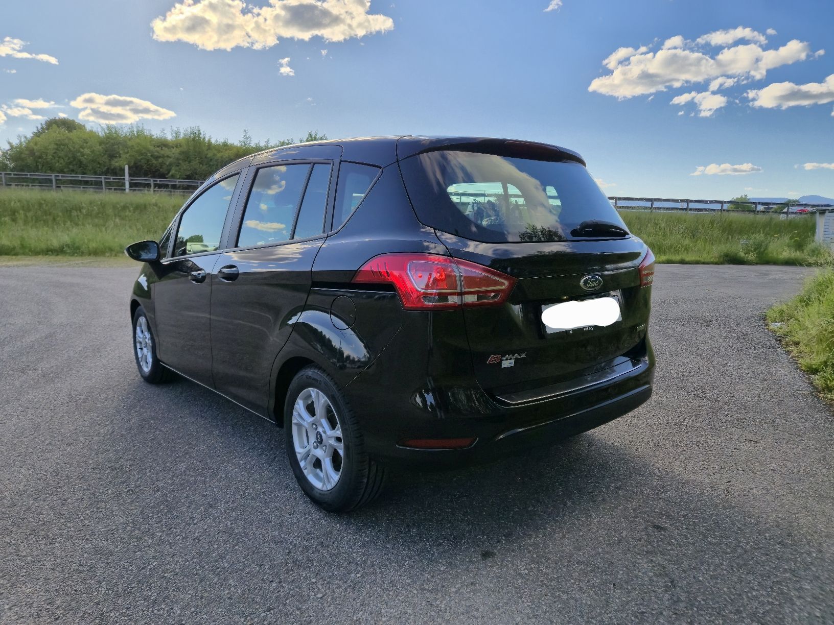 Ford Automobili: Ford B-Max 1.0 EcoB – Usato da Kirchberg BE venduto da mic_n7sx 3