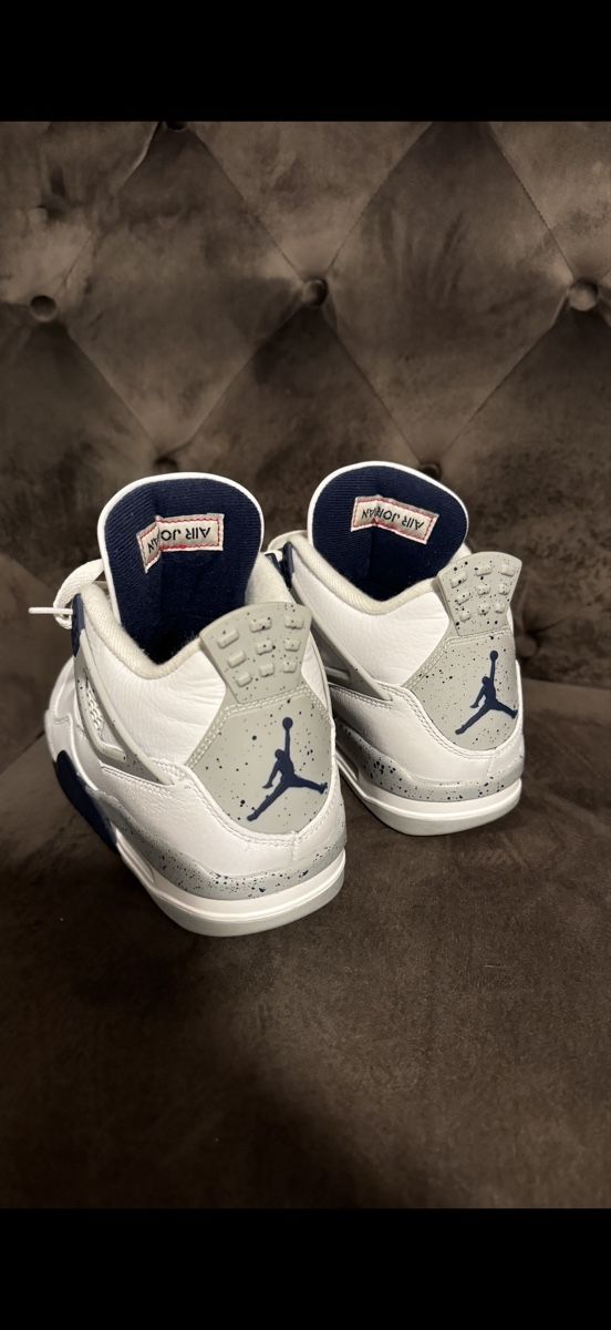Jordan Scarpe da uomo: Air Jordan 4 Retro Midnight Navy – Nuovo (secondo la descrizione) da Murgenthal venduto da ayl_g7rc 1