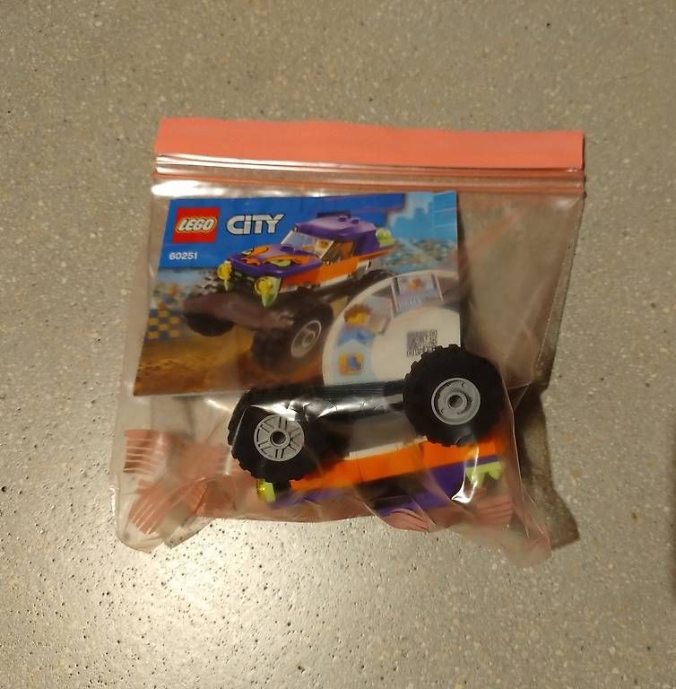 Lego Giocattoli: LEGO Monster-Truck – Usato da Bern venduto da davenzin