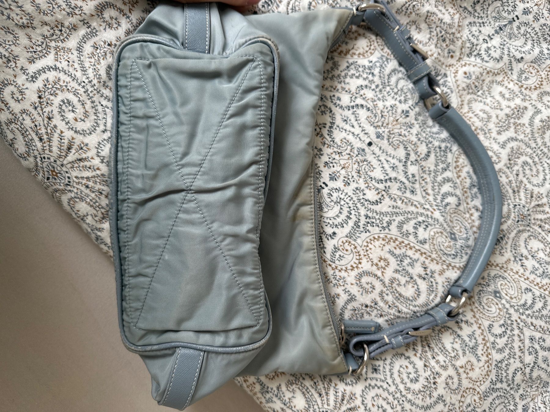 Prada Taschen für Damen: Prada Nylon Bag Vintage Y2K Selten Hellblau – Defekt aus Rheineck von sam_9m27 1