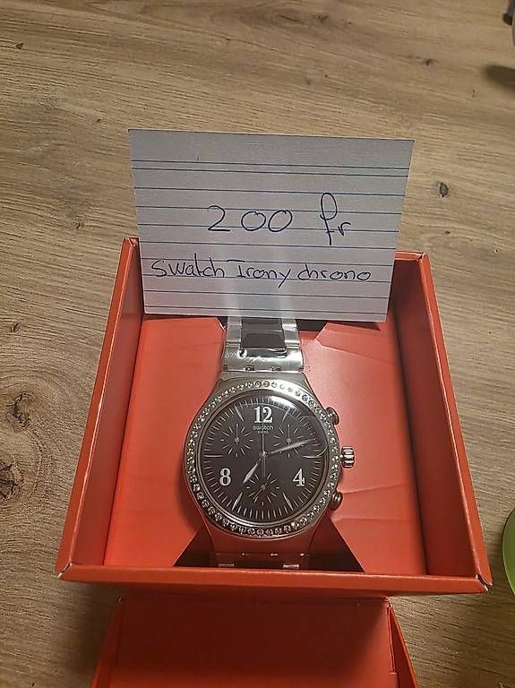 Orologi: Vente de 3 montres Swatch... – Usato da Le Sentier venduto da dtr_9hyj 2