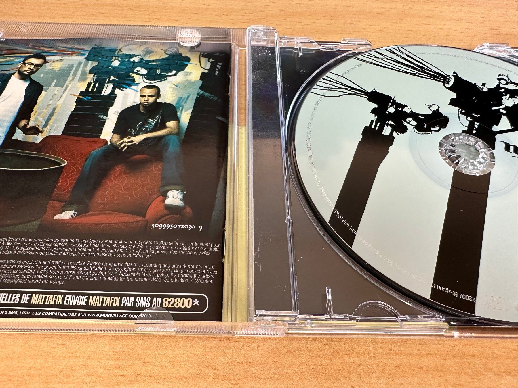 CD: Mattafix – Rhythm & Hymns – Usato da Rikon im Tösstal venduto da Alpenmutz 2