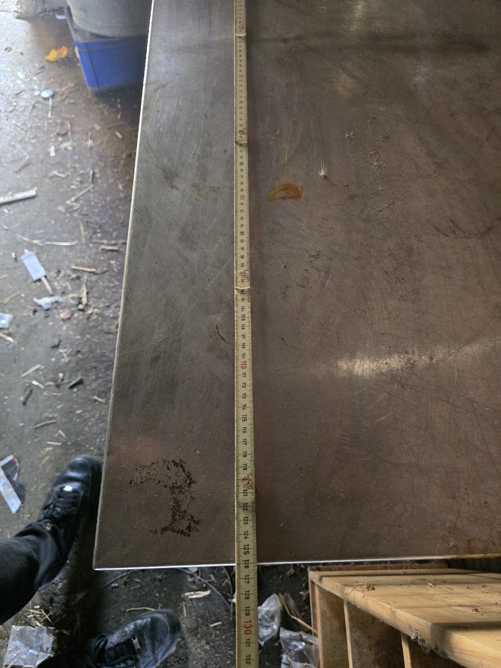 Établis: Edelstahltisch mit Ablage 120cm breit gebraucht – D'occasion à Aarberg par 2002stefan 5