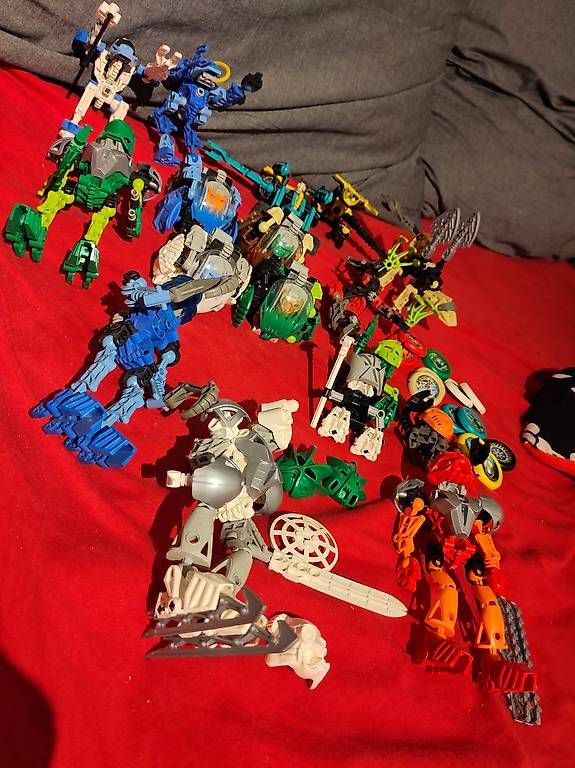 Giocattoli: LEGO Bionicle Divers – Usato da Neuchâtel venduto da for_yxg8 2