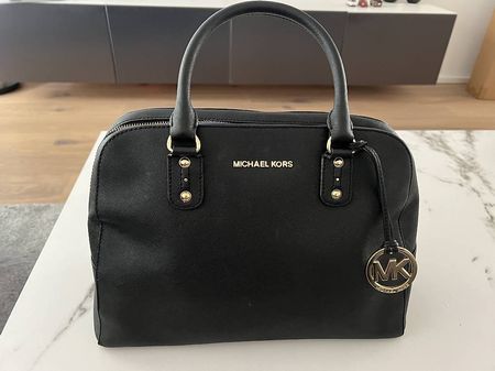 Michael Kors Handtasche schwarz