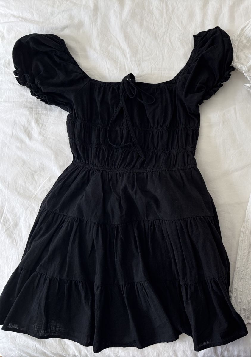Shein Vestiti: black short dress – Usato da Claro venduto da annakhanh