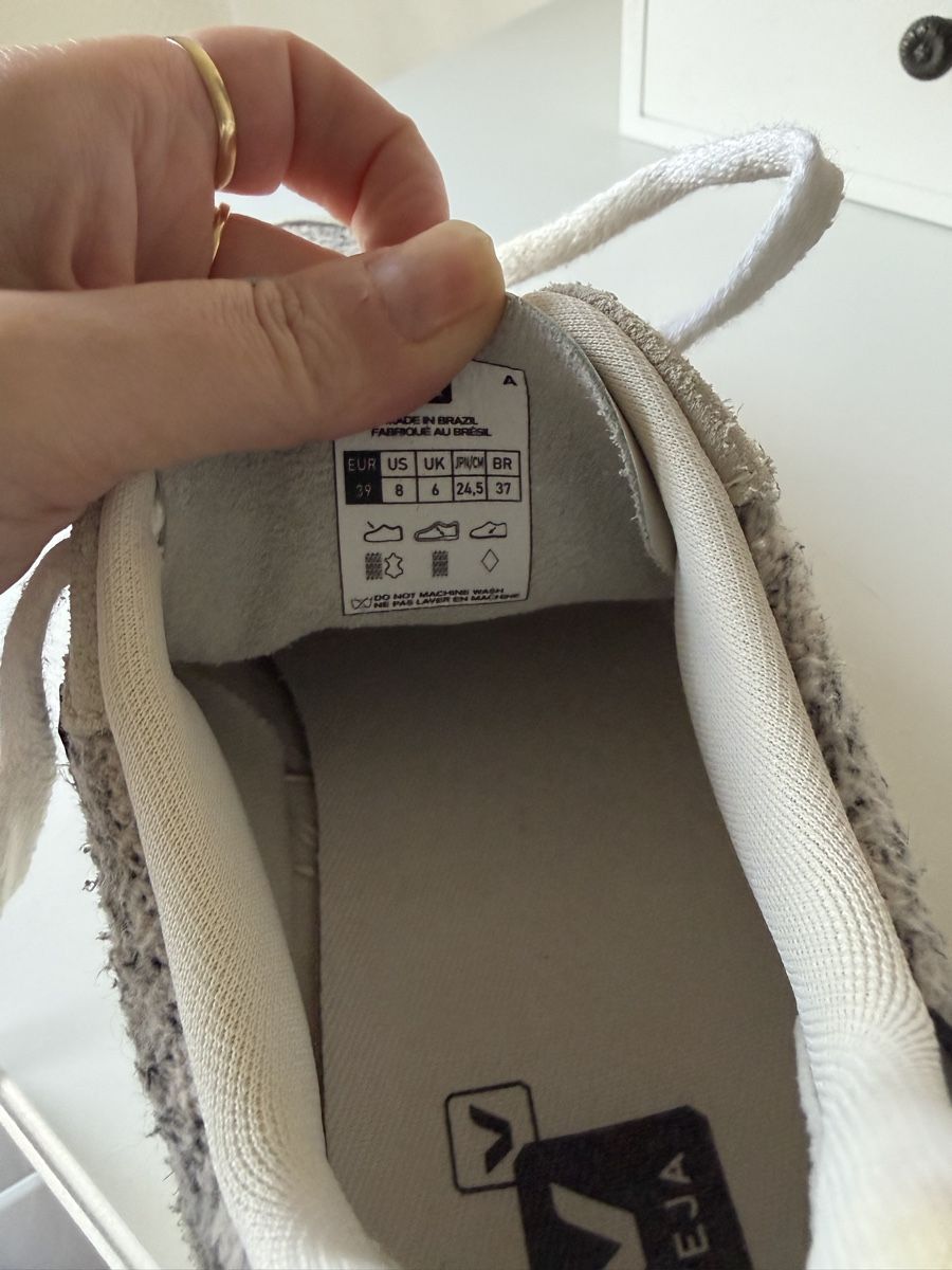 Scarpe da donna: Veya Sneakers Grösse 39 – Usato da Basel venduto da Brunner.T 3