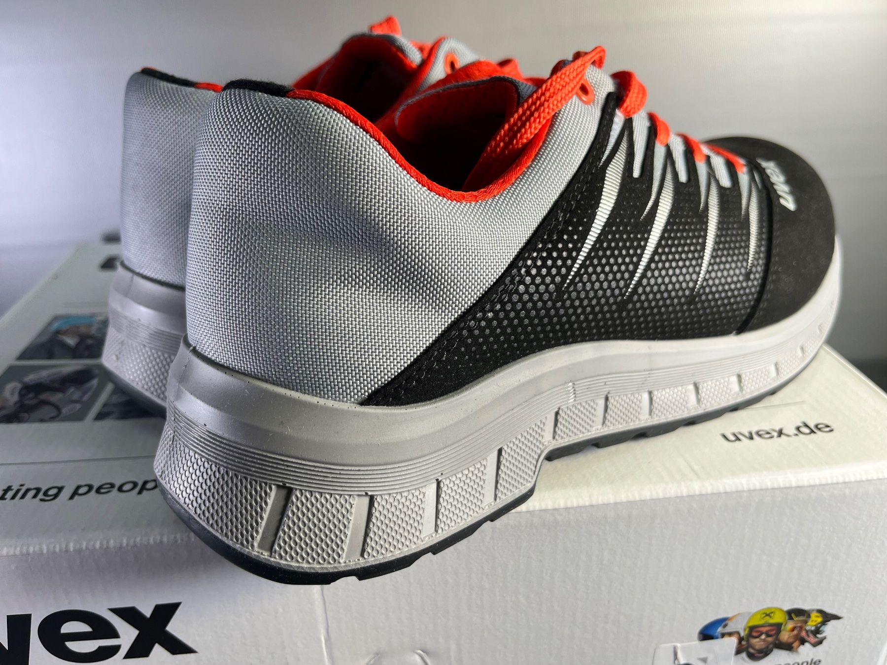 Uvex Scarpe da uomo: Uvex Safety 2 Arbeitsschuhe, Trend S2, Gr. 41 – Nuovo e nell'imballaggio originale da Tafers venduto da JP911 4