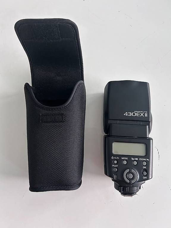 Canon Flash: Flash Canon Speedlite 430EX II + housse – Usato da Fully venduto da submedia