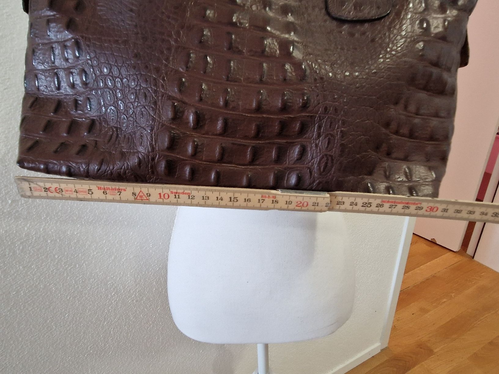 Borse da donna: Leder Handtasche – Usato da Stallikon venduto da lh-beba82-85 1