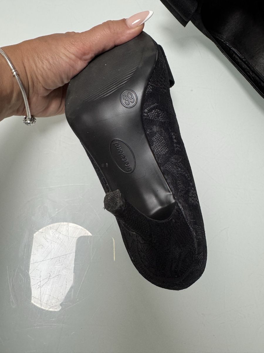 Scarpe da donna: Schwarze Abendschuhe – Usato da chur venduto da merygori 4